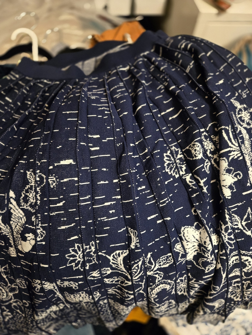 Anthropologie Navy and White Floral Pleated Skirt